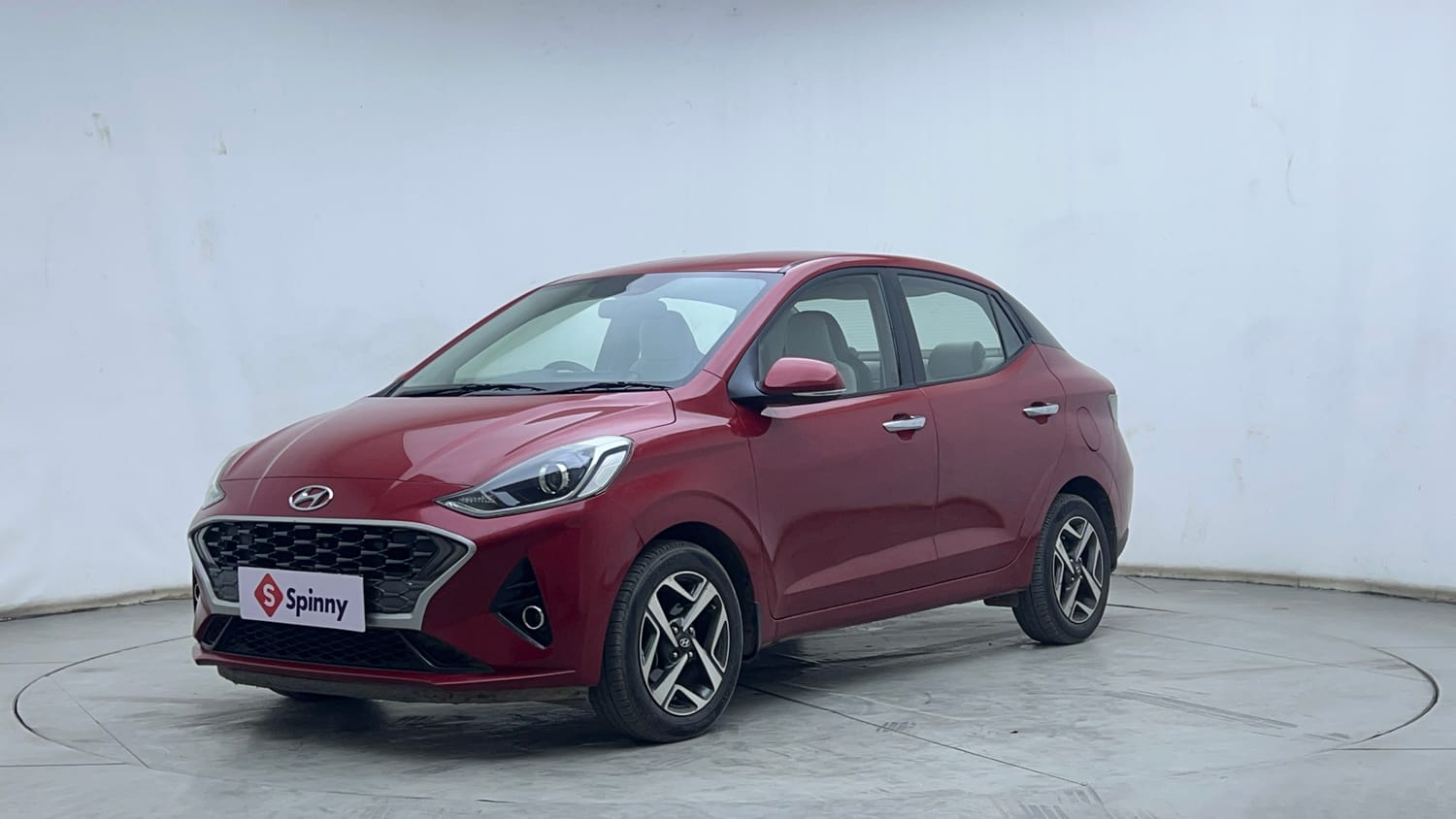 Hyundai Aura - Photo 1