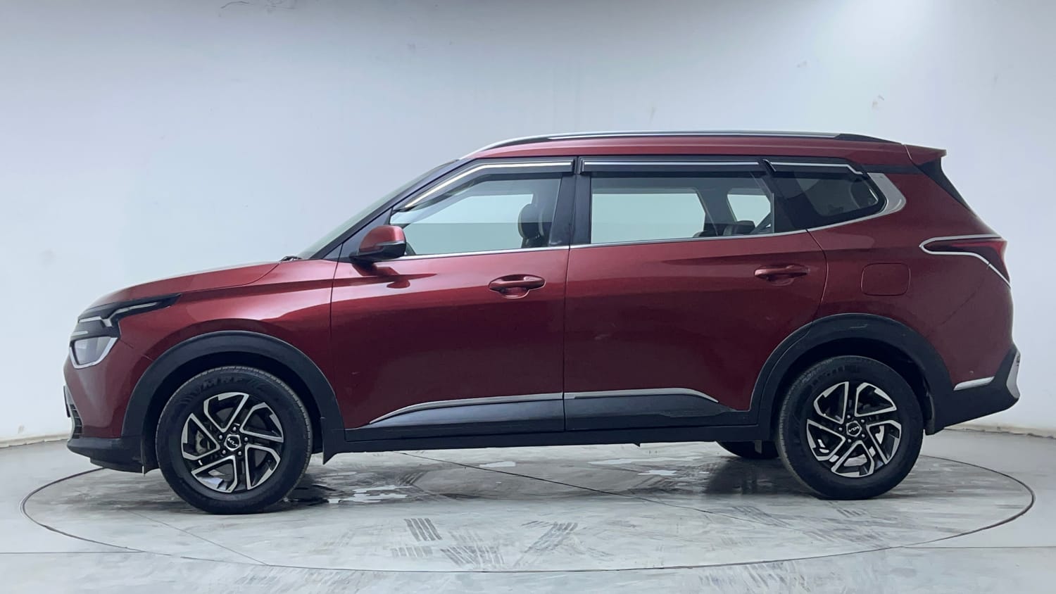 2023 Kia Carens - 2