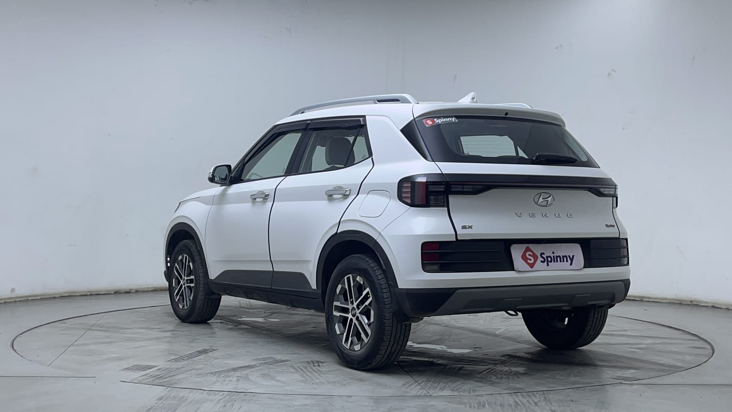 2023 Hyundai Venue - 3