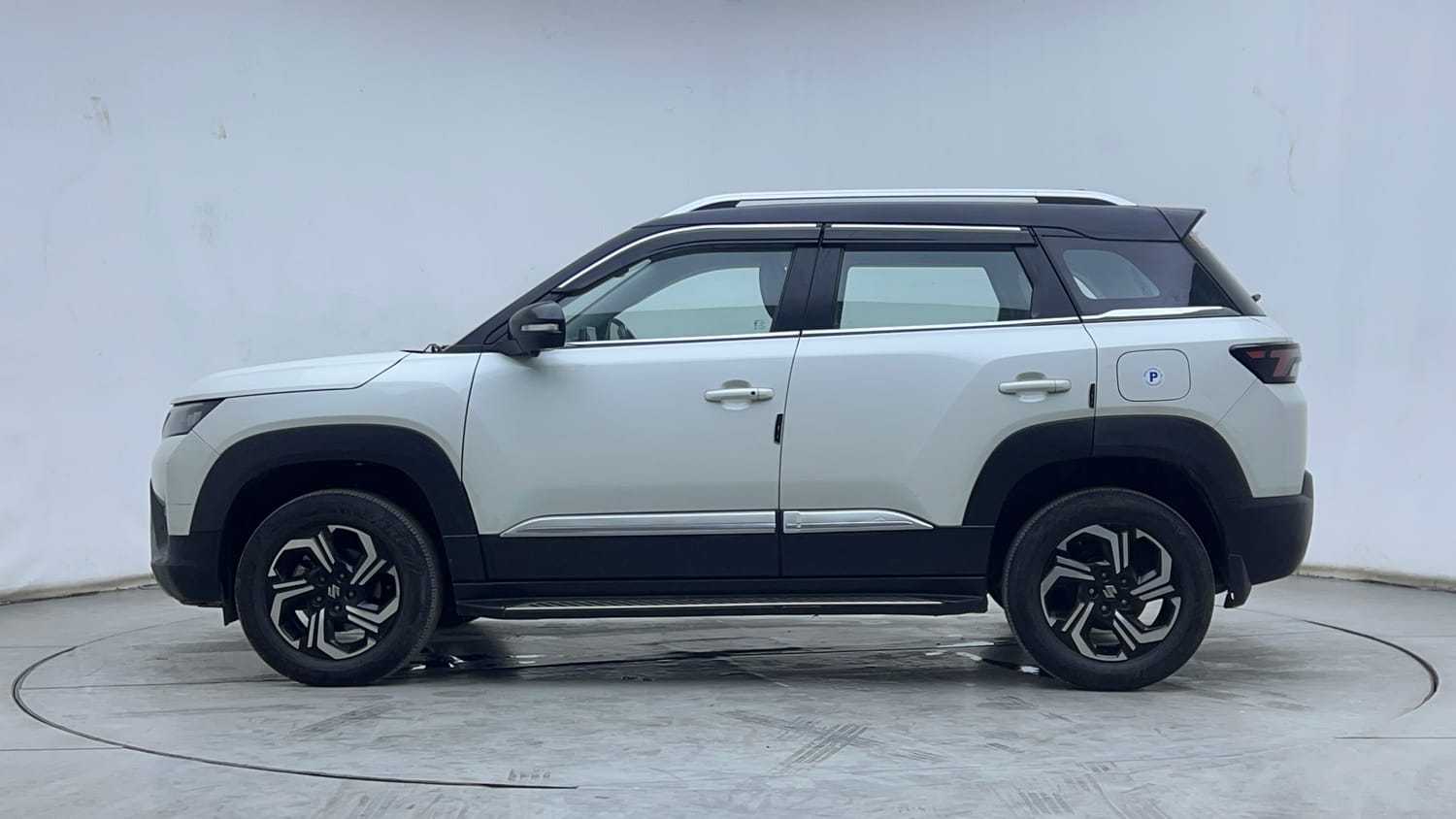 2023 Maruti Suzuki Brezza - 2