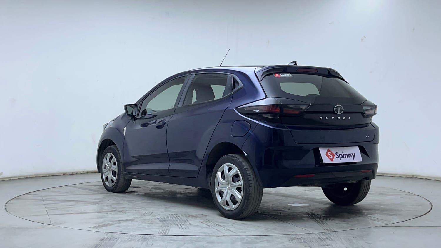 2023 Tata Altroz - 3