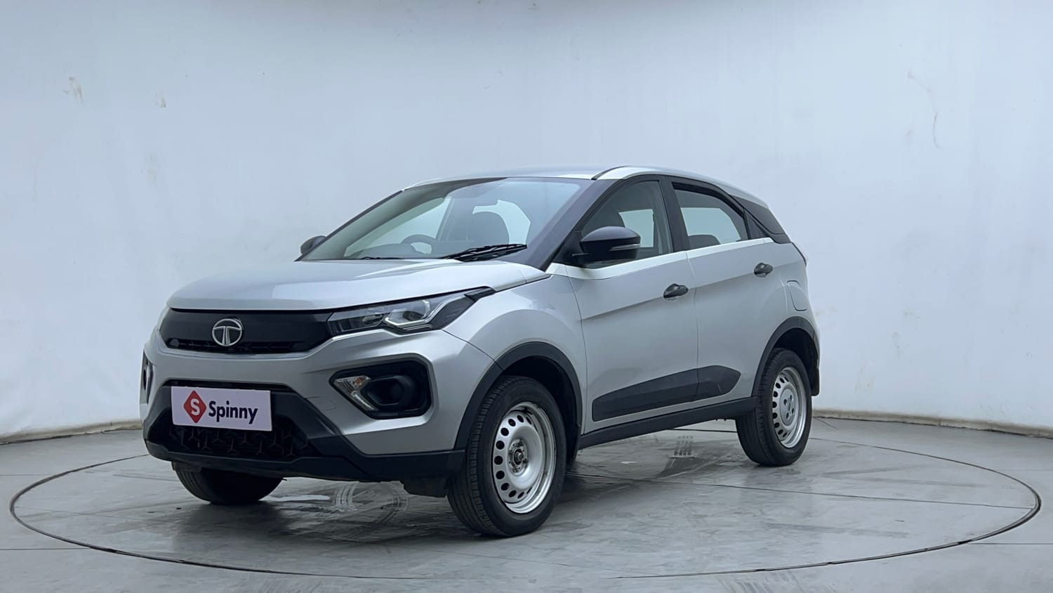 Tata Nexon - Photo 1