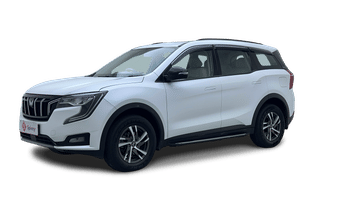 Used 2023 Mahindra XUV700 AX 5 Petrol MT 5 STR Petrol Manual Image