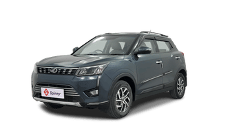 Used 2022 Mahindra XUV 300 W8 (O) 1.2 Petrol Petrol Manual Image