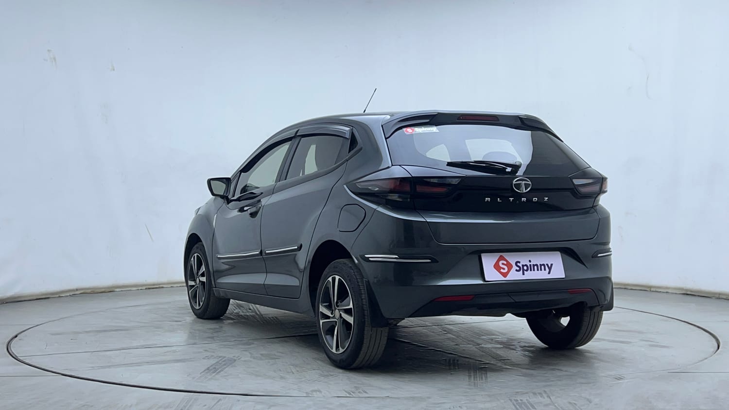 2021 Tata Altroz - 3