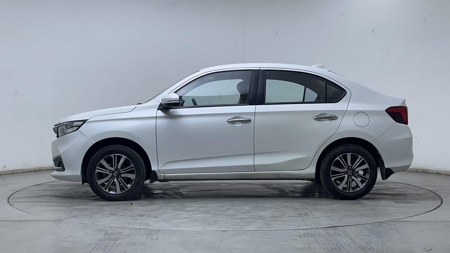 2023 Honda Amaze - 2