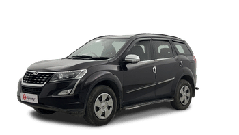 Used 2020 Mahindra XUV500 W7 Diesel Manual Image