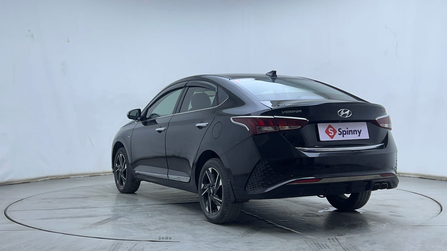 2022 Hyundai Verna - 3