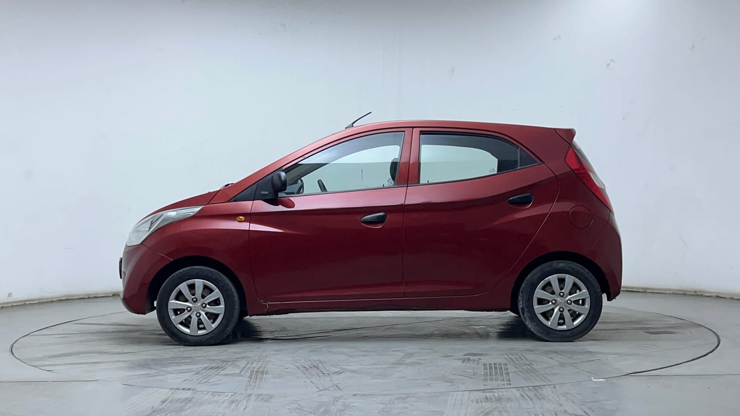 2013 Hyundai Eon - 2