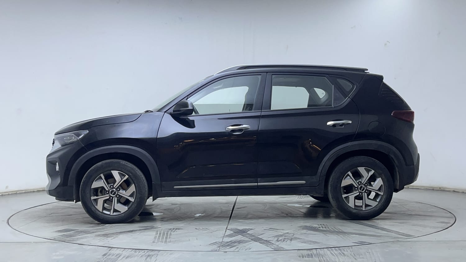 2022 Kia Sonet - 2