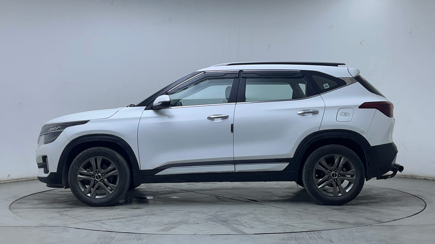 2023 Kia Seltos - 2