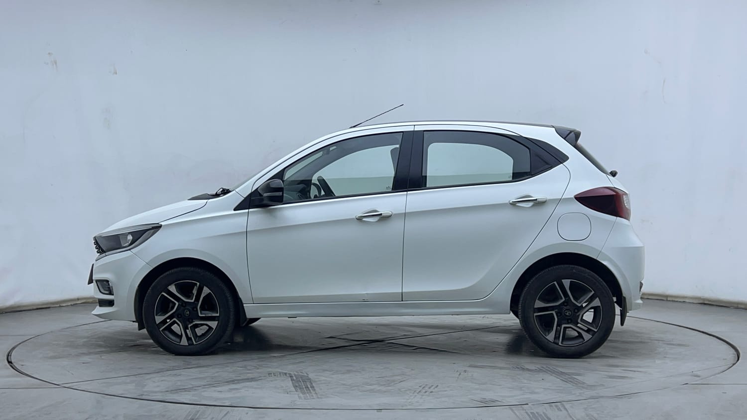 2022 Tata Tiago - 2