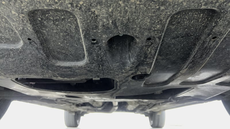 Used 2022 Hyundai Venue SX (O) 1.5 CRDi Diesel Manual extra FRONT LEFT UNDERBODY VIEW