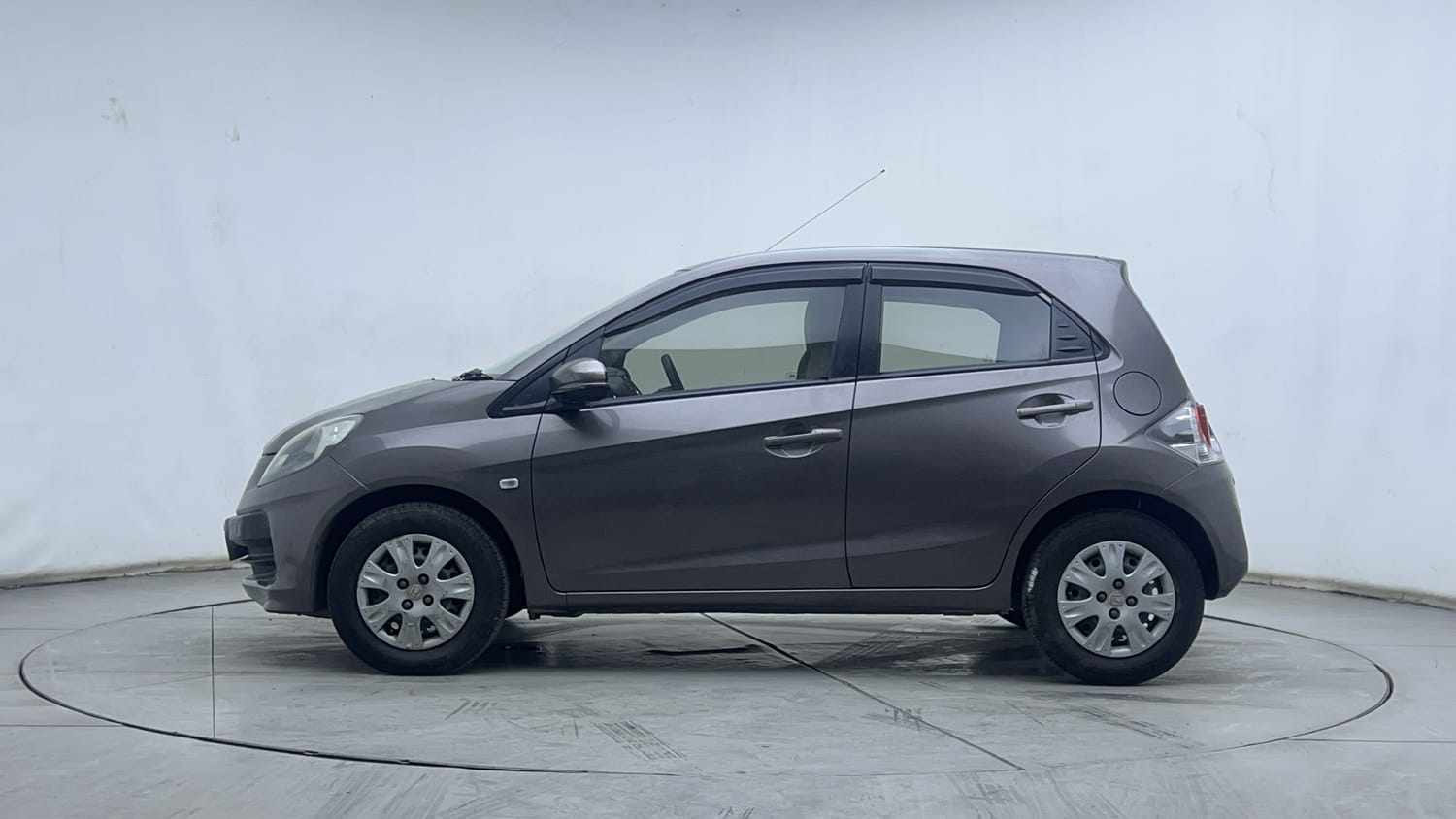 2016 Honda Brio - 2