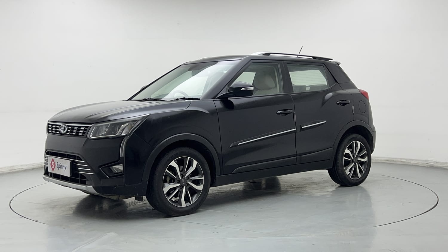 2020 Mahindra XUV 300 W8 (O) 1.2 Petrol