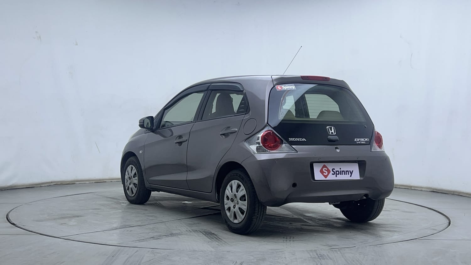 2016 Honda Brio - 3