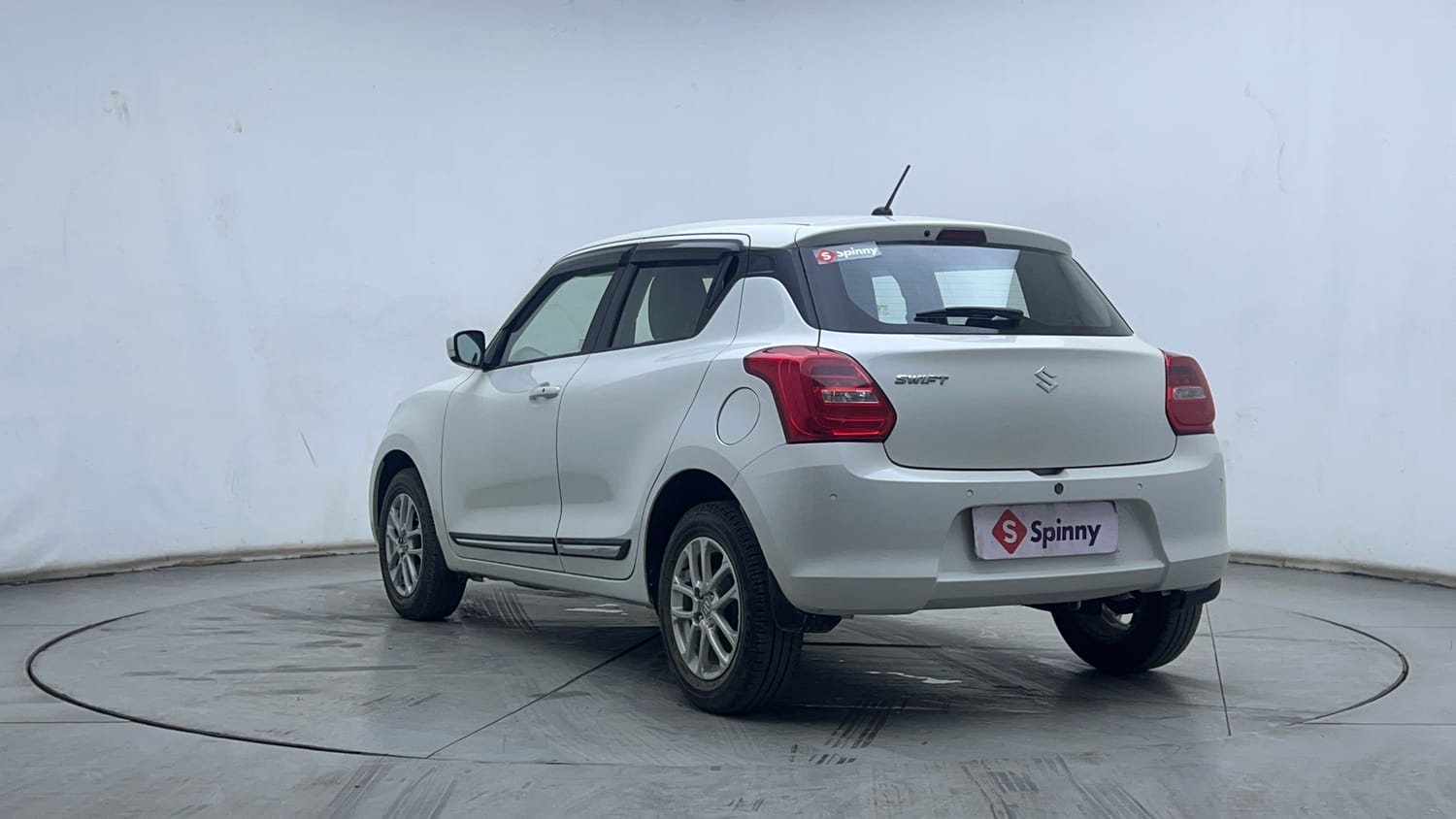 2022 Maruti Suzuki Swift - 3