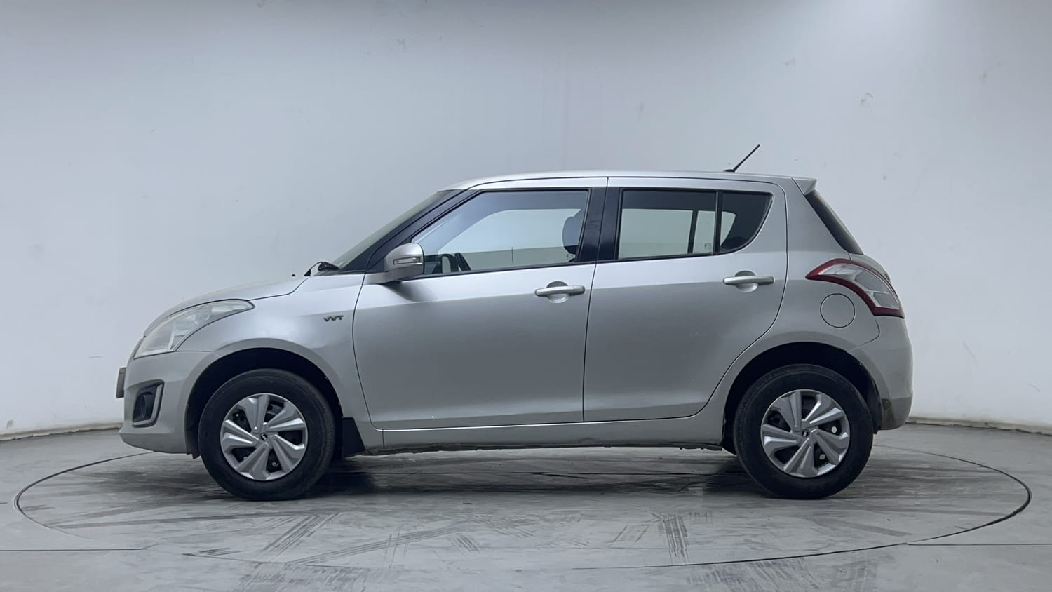 2015 Maruti Suzuki Swift - 2