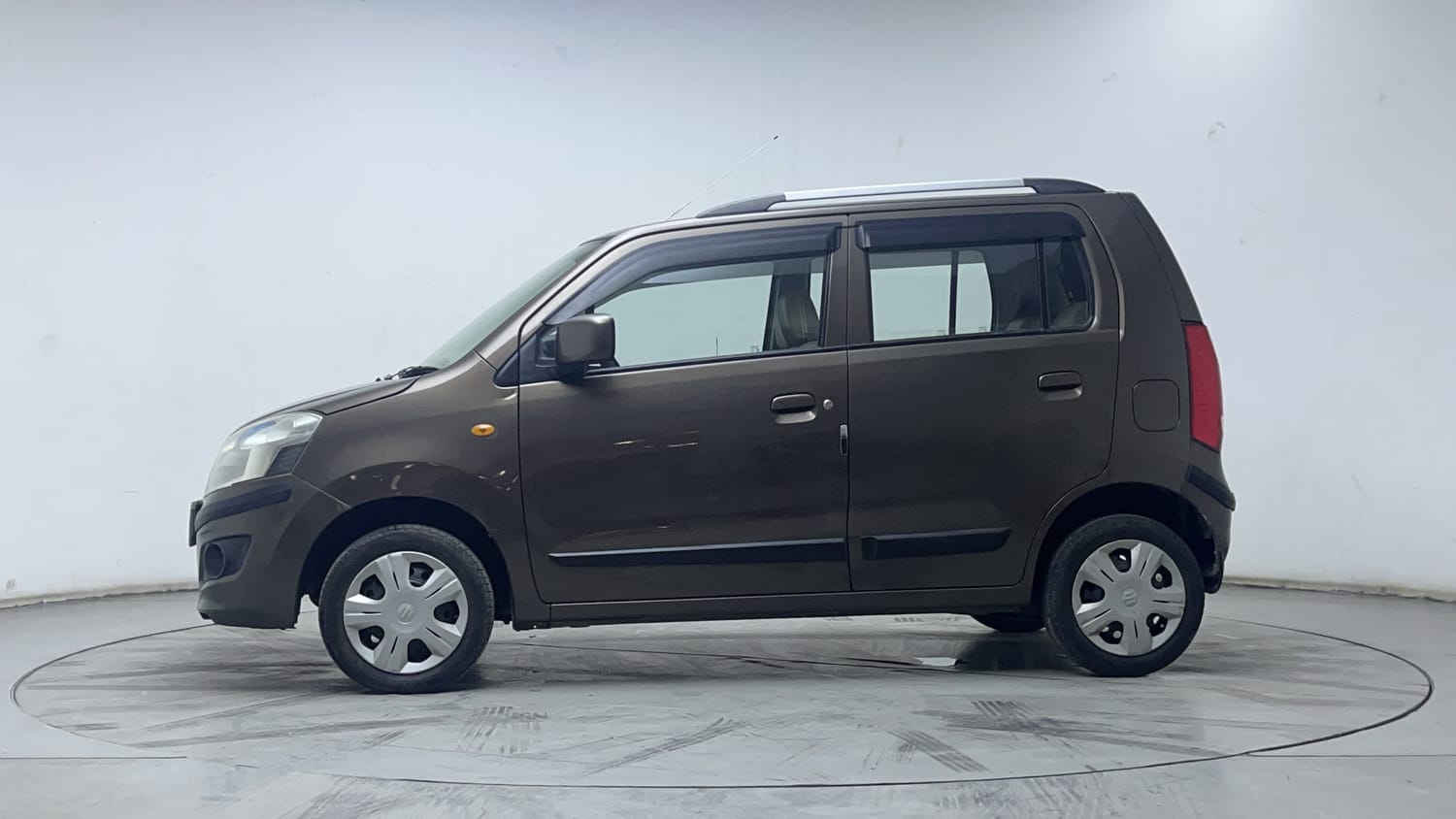 2018 Maruti Suzuki Wagon R - 2