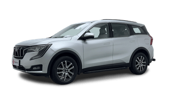 Used 2023 Mahindra XUV700 AX 7 Petrol MT 7 STR Petrol Manual Image
