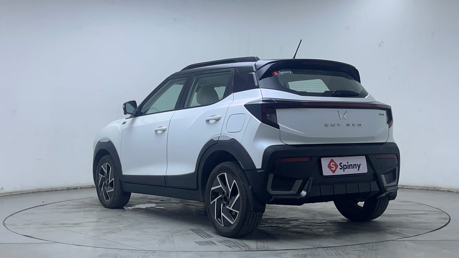 2024 Mahindra XUV 3XO - 3