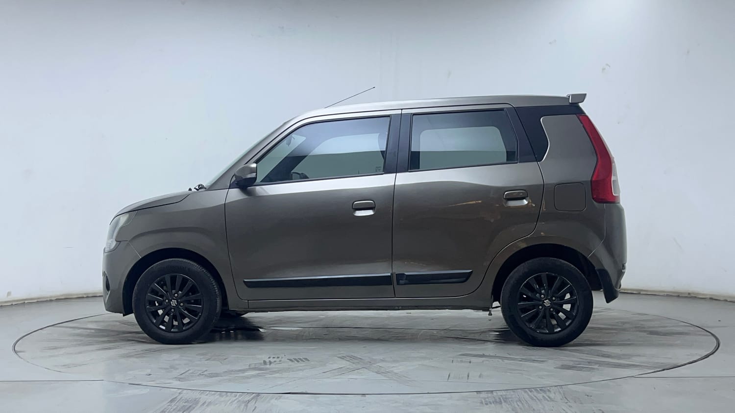 2022 Maruti Suzuki Wagon R - 2