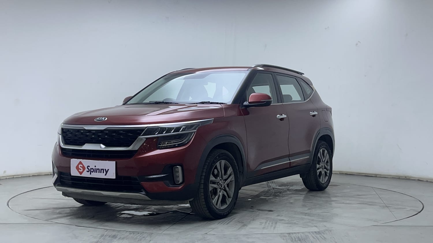 Kia Seltos - Photo 1