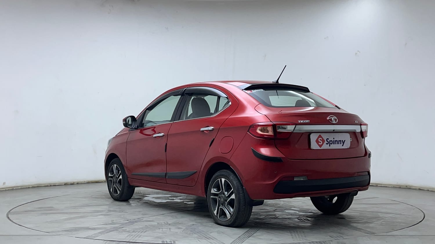 2017 Tata Tigor - 3