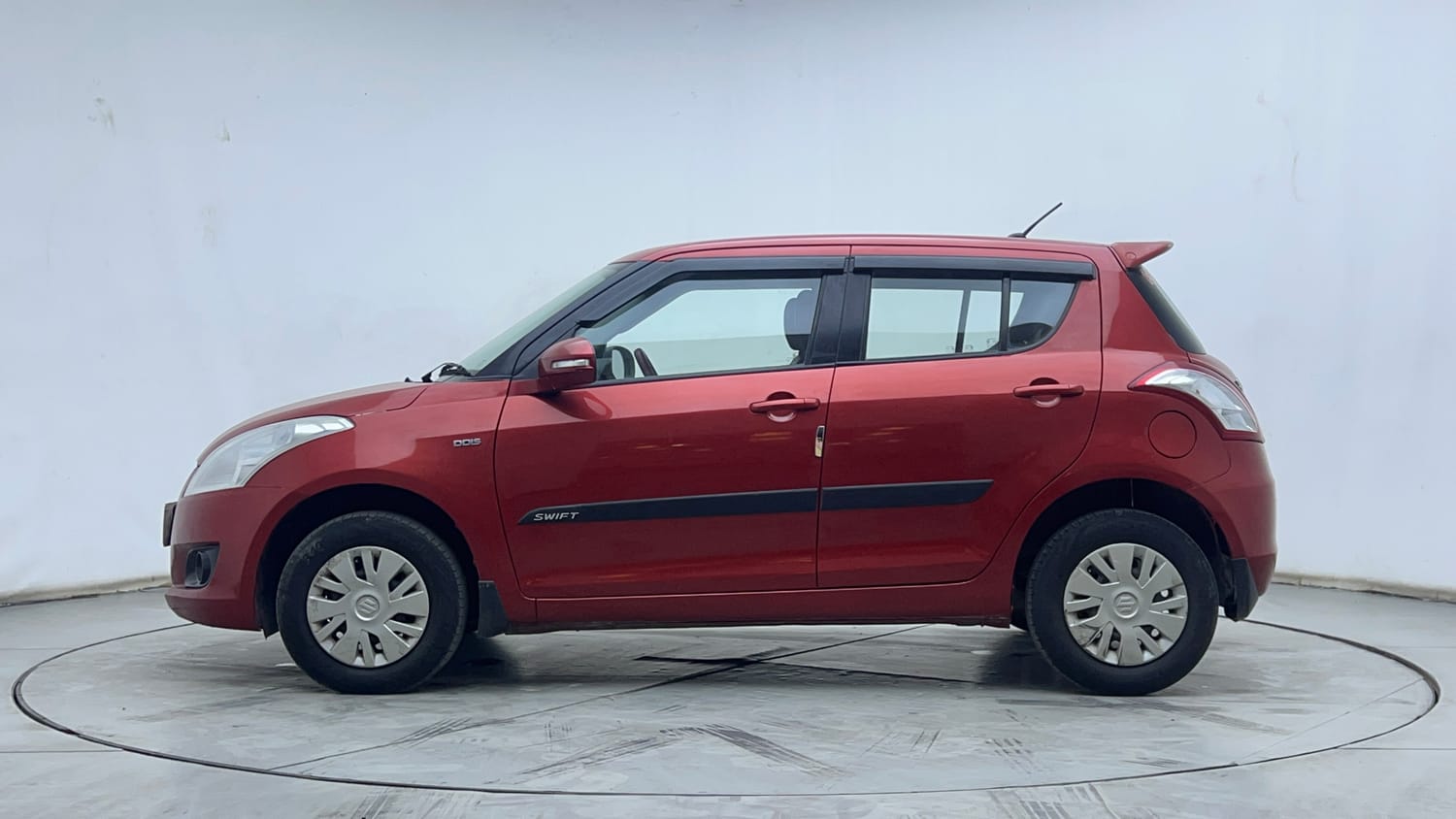 2014 Maruti Suzuki Swift - 2