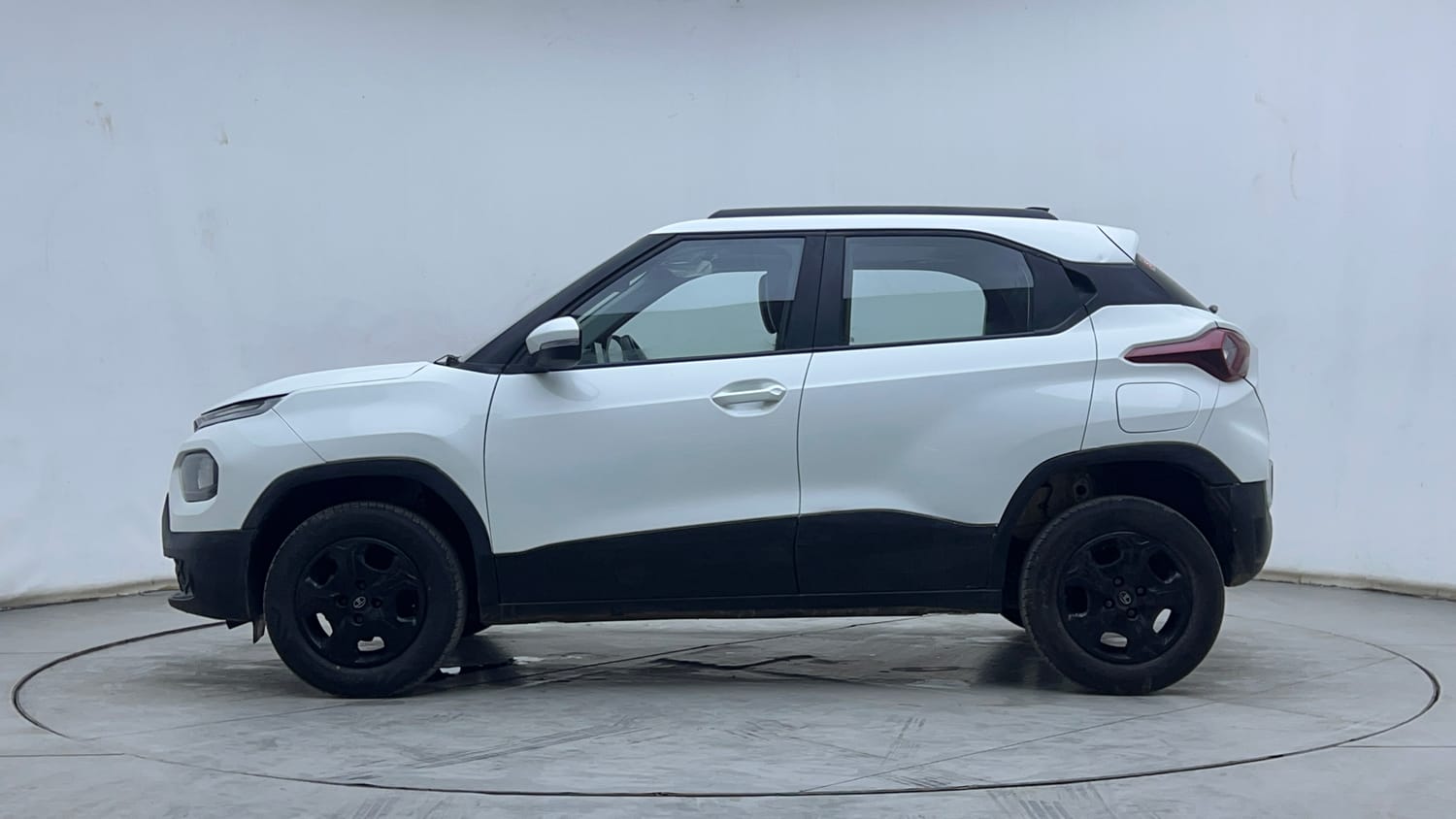 2024 Tata Punch - 2
