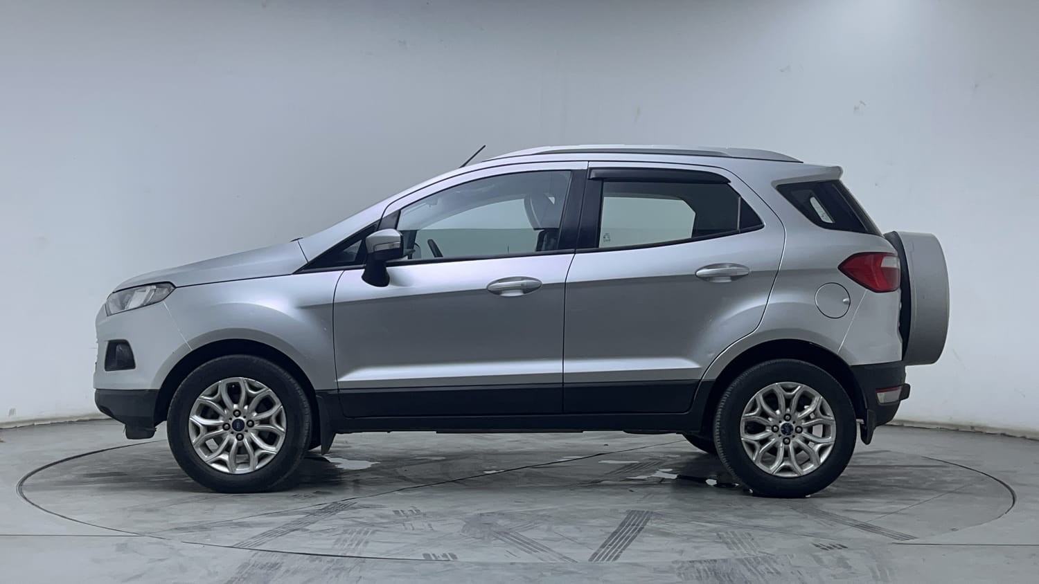 2015 Ford EcoSport - 2