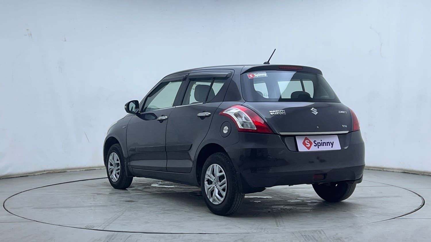 2017 Maruti Suzuki Swift - 3