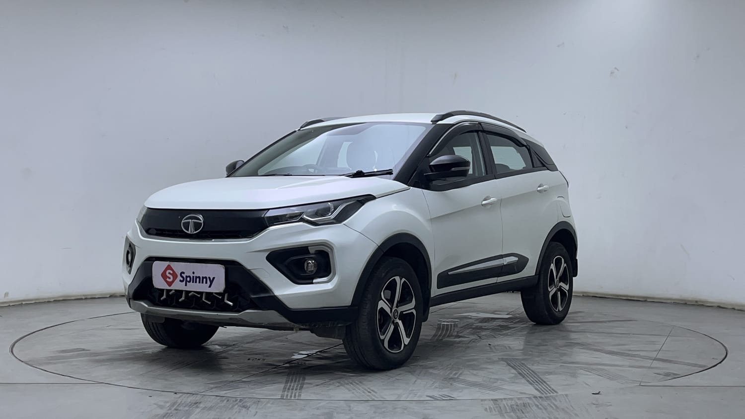 Tata Nexon - Photo 1
