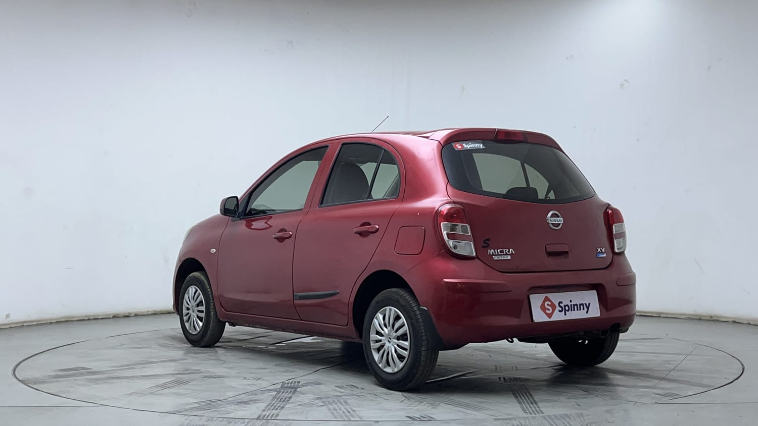 2015 Nissan Micra Active - 3