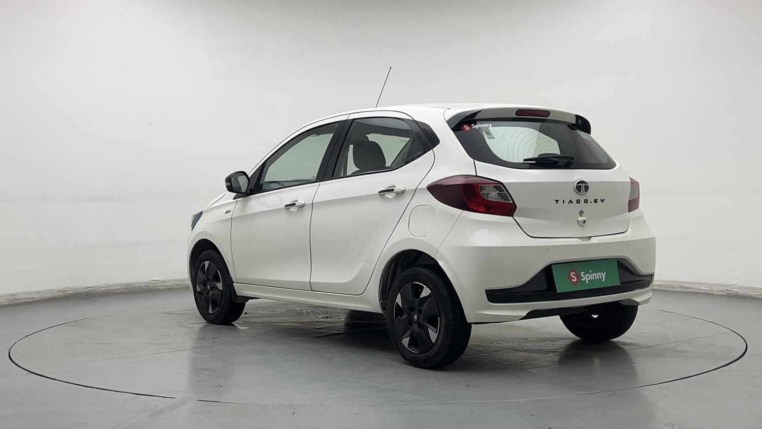 2024 Tata Tiago EV XZ Plus Long Range - Photo 3