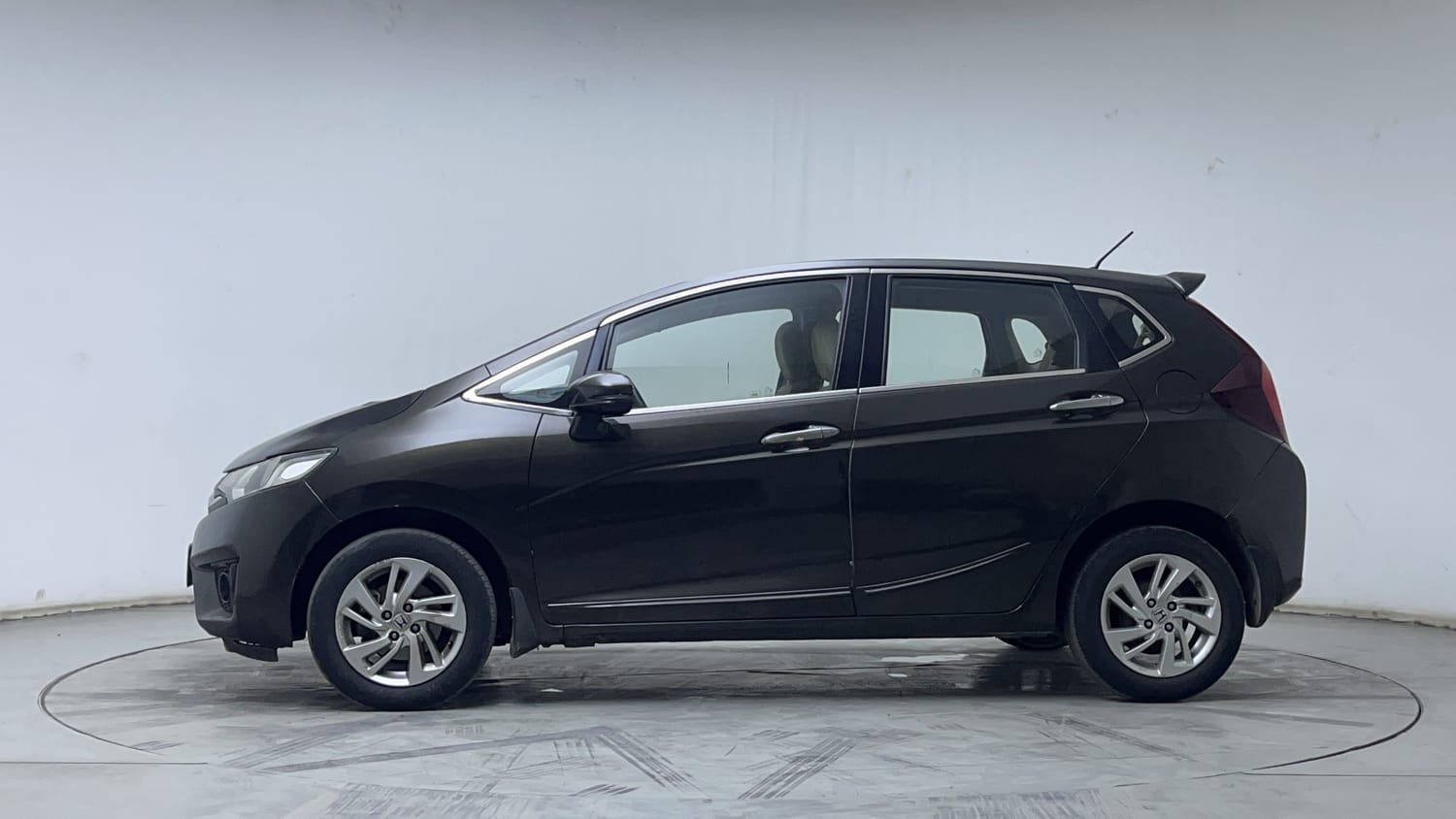 2017 Honda Jazz - 2