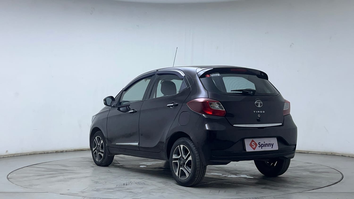 2022 Tata Tiago - 3
