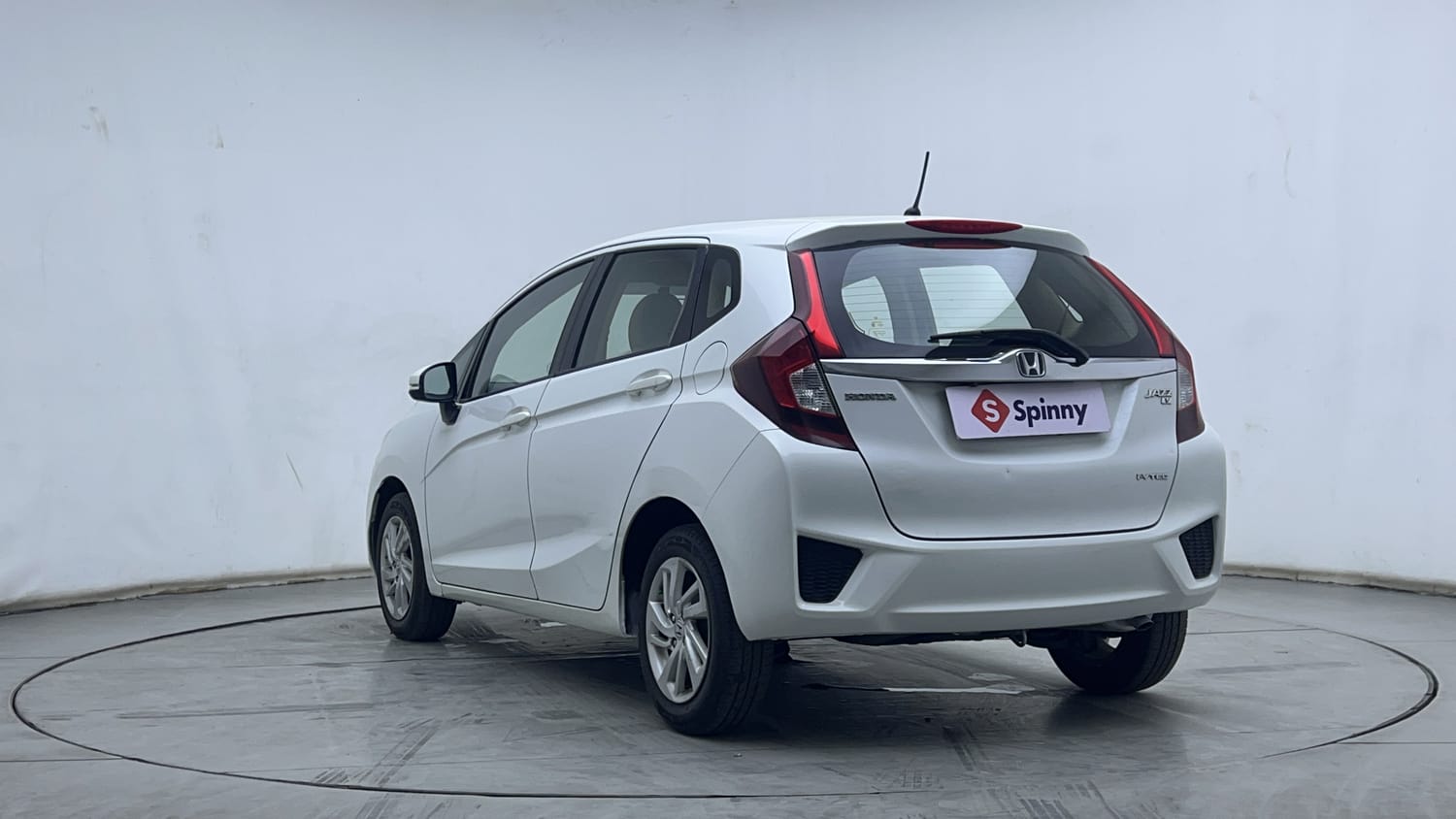 2017 Honda Jazz - 3