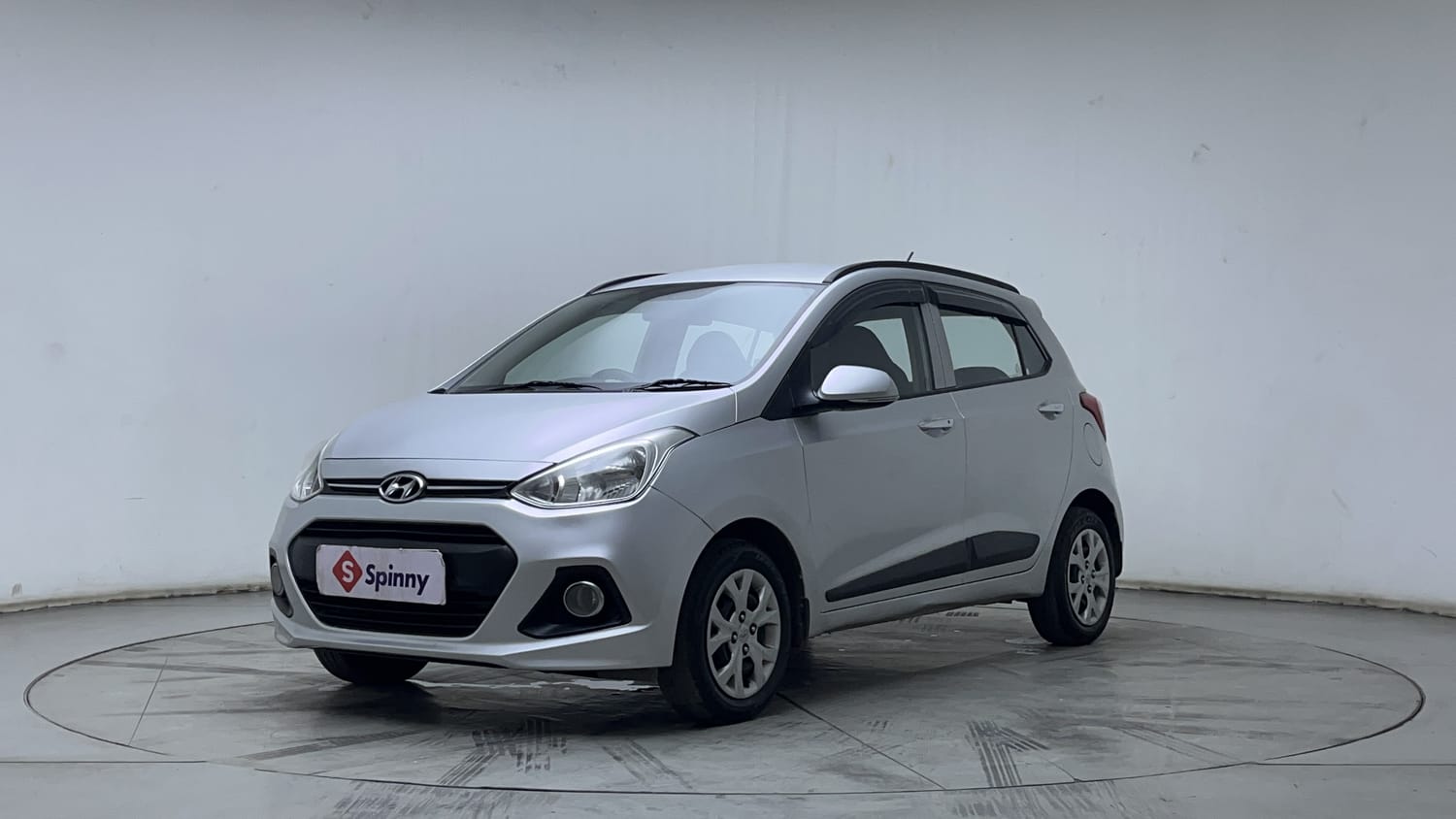 Hyundai Grand i10 - Photo 1