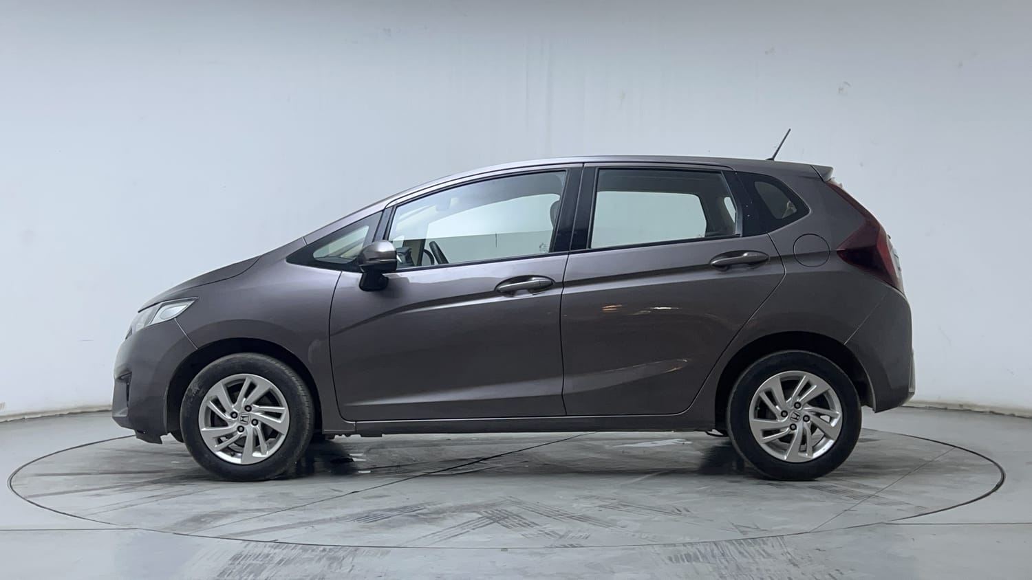 2016 Honda Jazz - 2