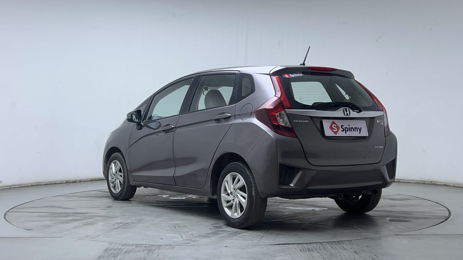 2016 Honda Jazz - 3