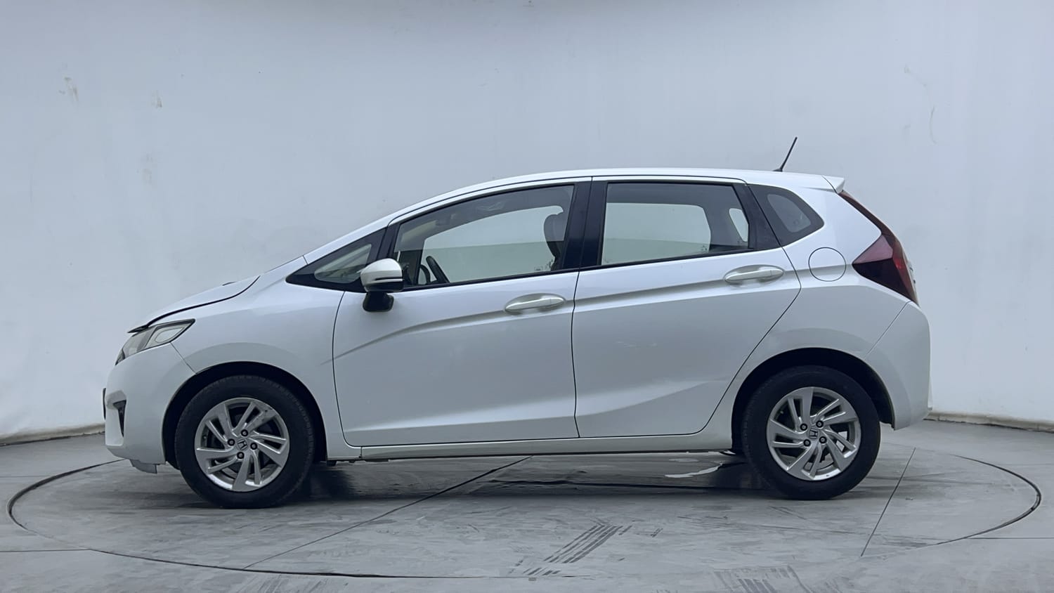 2017 Honda Jazz - 2