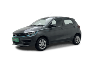Used 2024 Tata Tiago EV XT Medium Range Electric Automatic Image