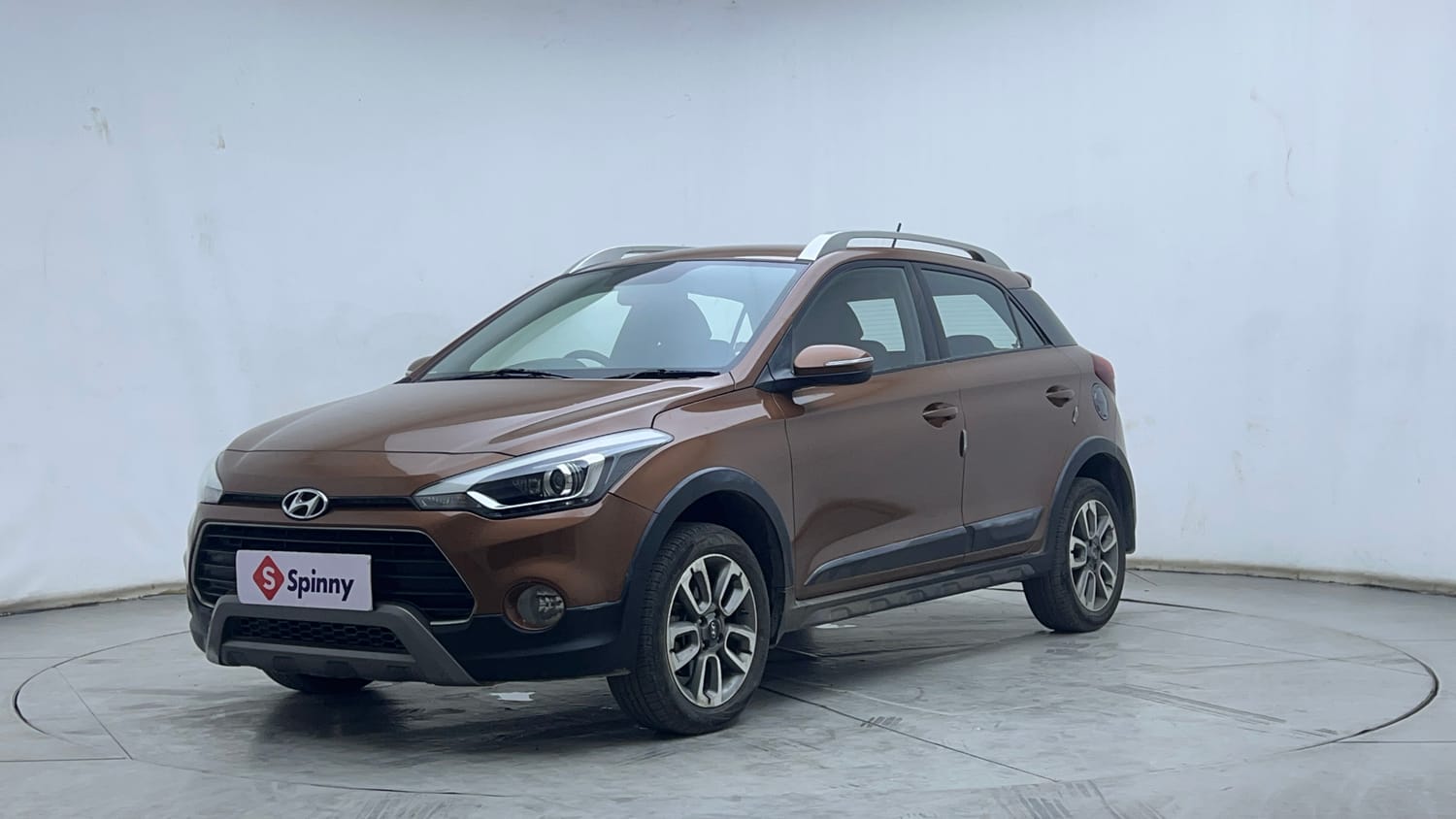 Hyundai i20 Active - Photo 1