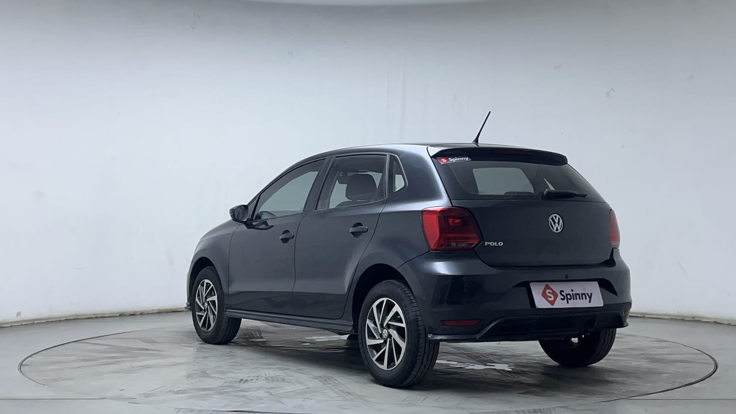 2019 Volkswagen Polo - 3
