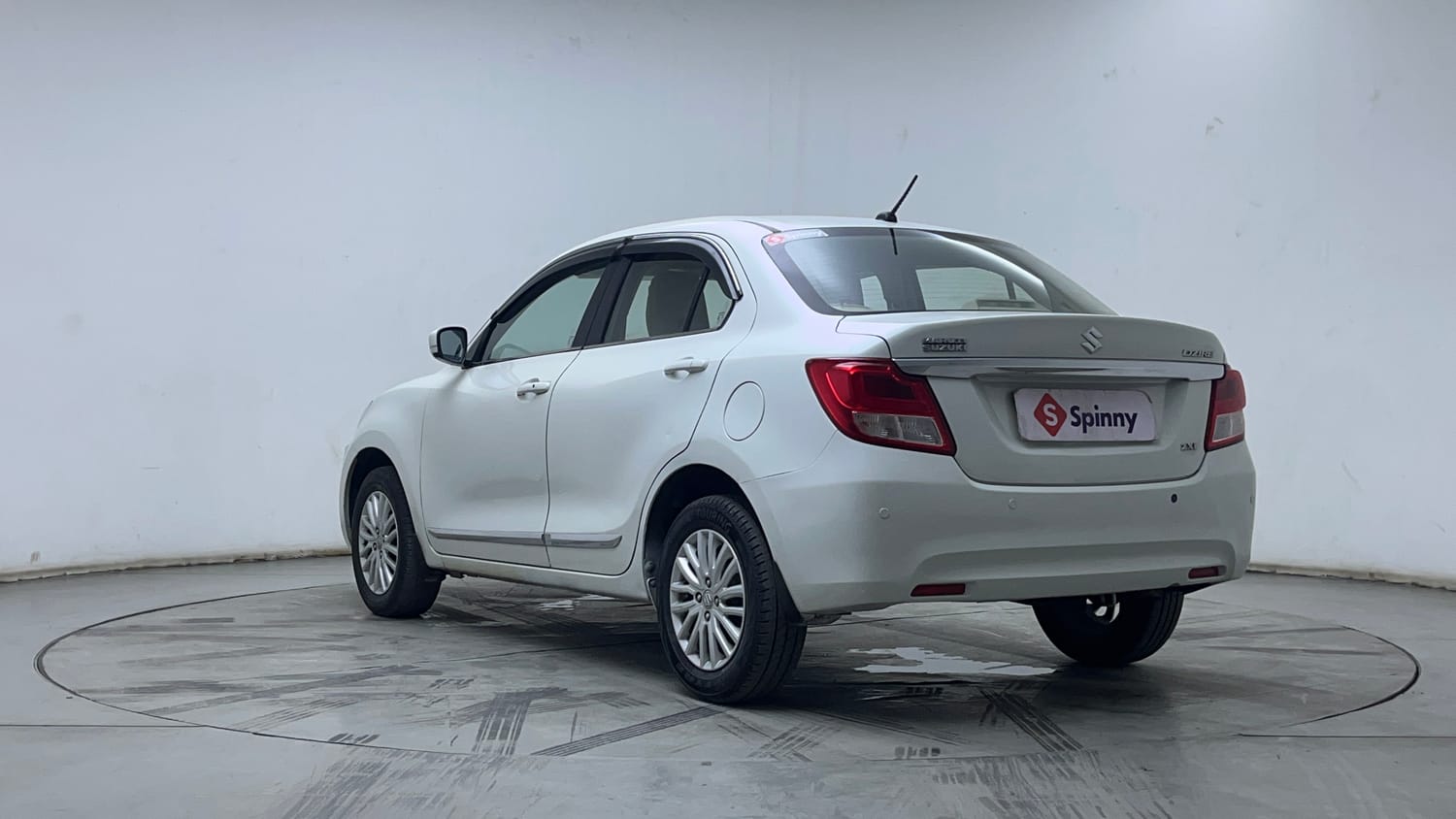 2018 Maruti Suzuki Dzire - 3