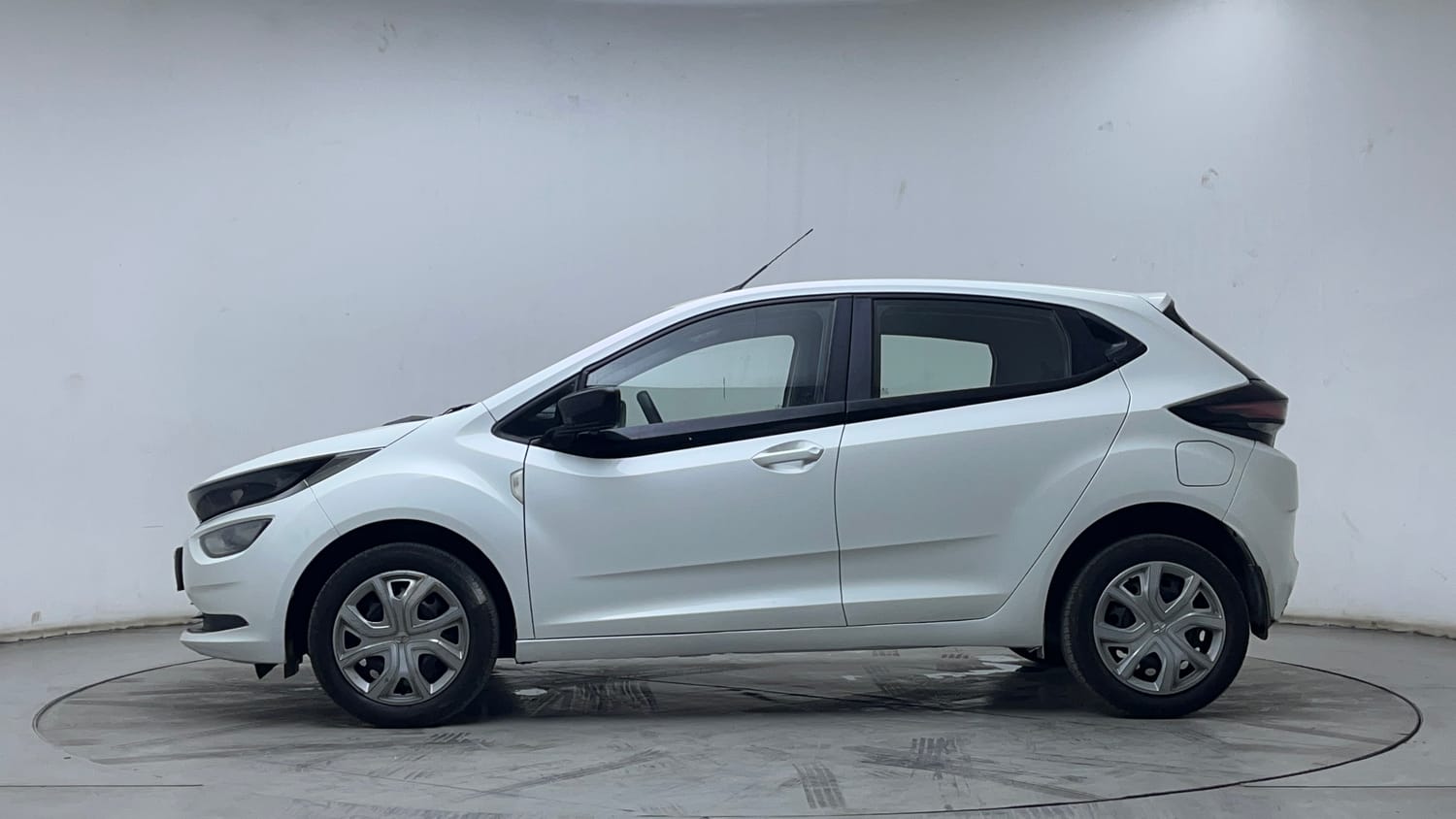 2020 Tata Altroz - 2