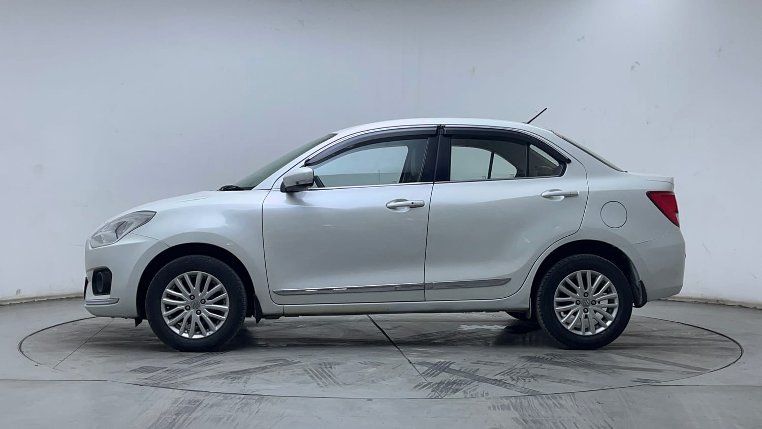 2018 Maruti Suzuki Dzire - 2