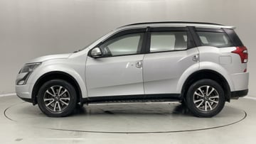 Used 2019 Mahindra XUV500 W7 Diesel Manual Image