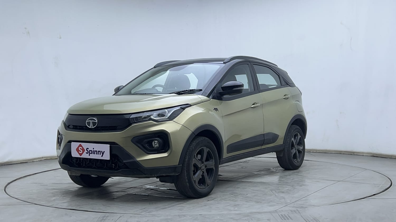 2023 Tata Nexon XZA Plus LUXS Diesel Kaziranga